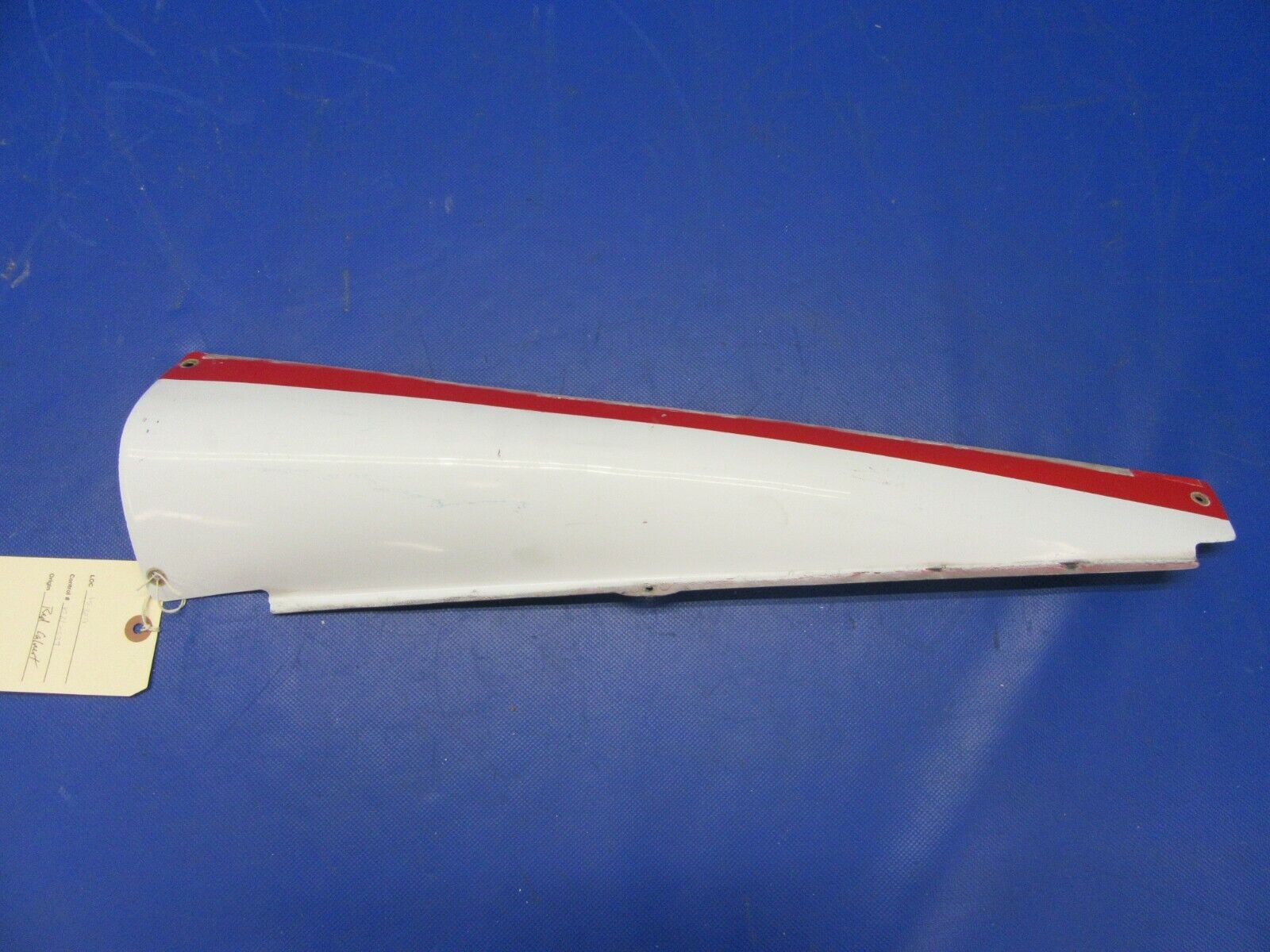 Cessna 172 RH Horizontal Stabilizer Fairing P/N 0530010-6 (1021-537)