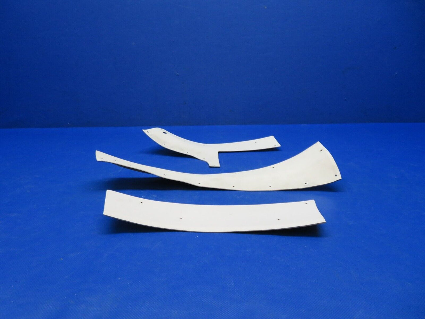 Mooney M20 / M20E Windshield Moulding P/N 130060-3 LOT OF 3 (0524-160)