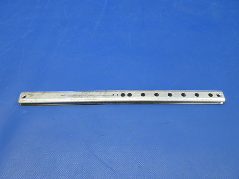 Piper PA-23-250 Aztec Seat Track OTBD P/N 17922-04 (0624-854)