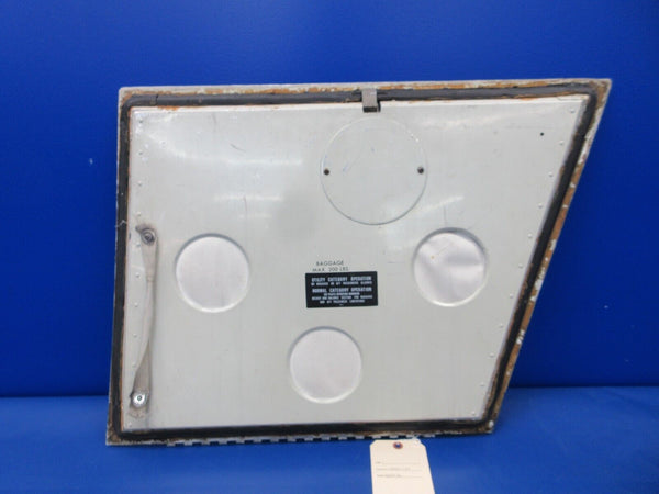 Piper PA-28-181 Archer Baggage Compartment Door Assy P/N 66793-18 (0424-671)