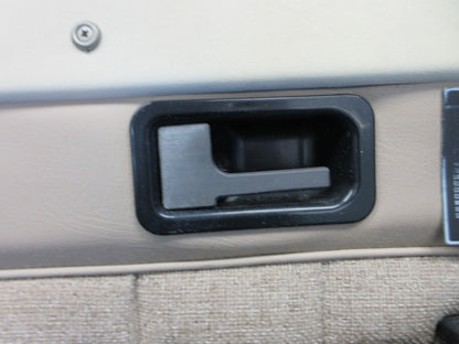 Beech C24R Sierra Cabin Door Assy LH w/ Key P/N 169-420036-619 (0524-615)