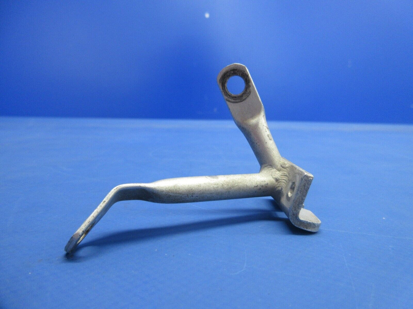 Piper PA-32RT-300T Lance II Propeller Pitch Control Bracket 69546-00 (0924-836)