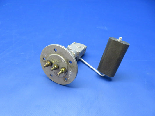 Beech D95A Travel Air Fluid Fuel Level Transmitter 50-369050 TESTED (0426-134)0