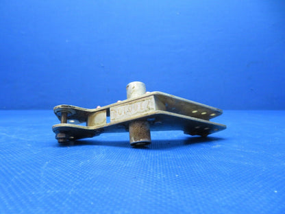 Mooney M20 / M20E Bellcrank Aileron P/N 7263 SSBY 730008 (0424-152)