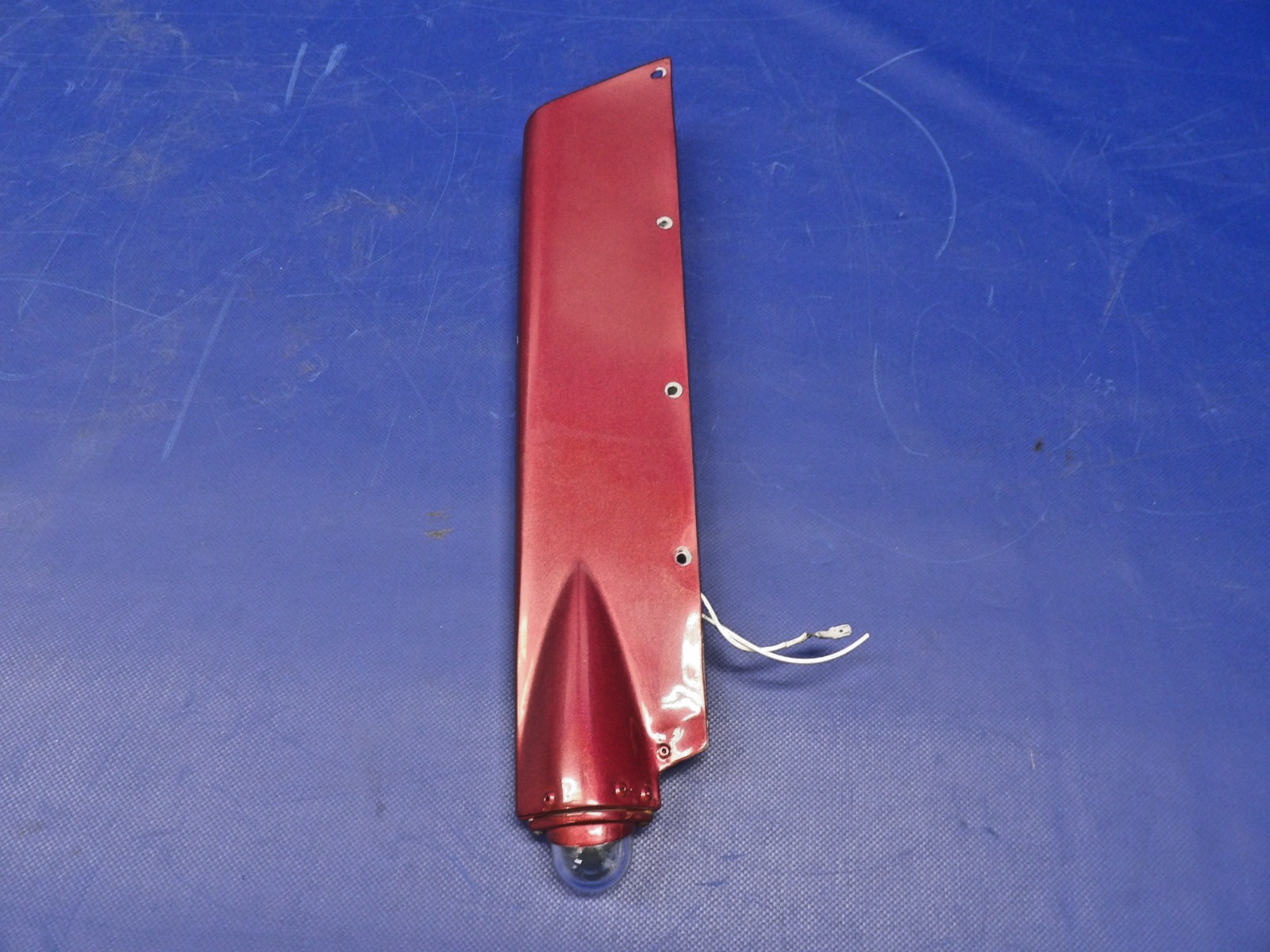 Cessna 172 / 172G Fiberglass Rudder Tip Cap P/N 0531006-34 (0326-1249)5
