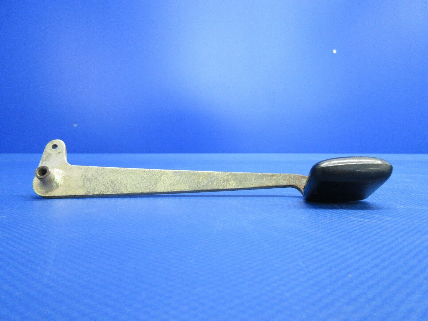 Piper Cabin Door Interior Handle P/N 79515-13 (0324-1232)