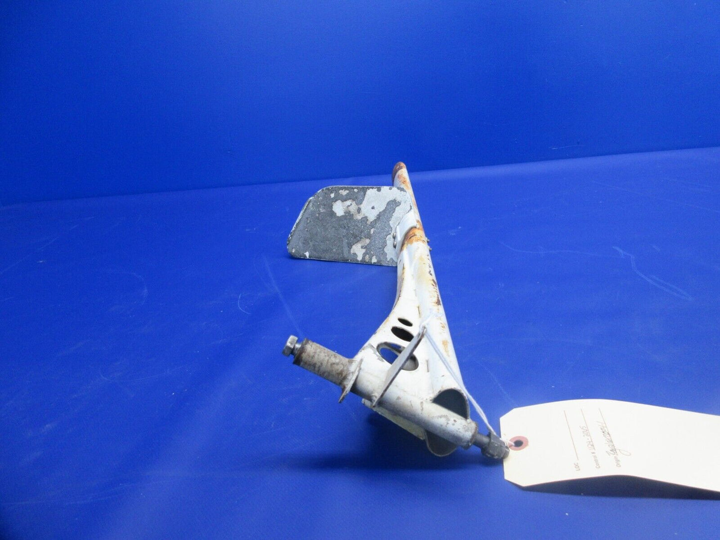 Cessna 310 / 310R Retractable Cabin Step & Bar P/N 0811946-25 (1124-2065)