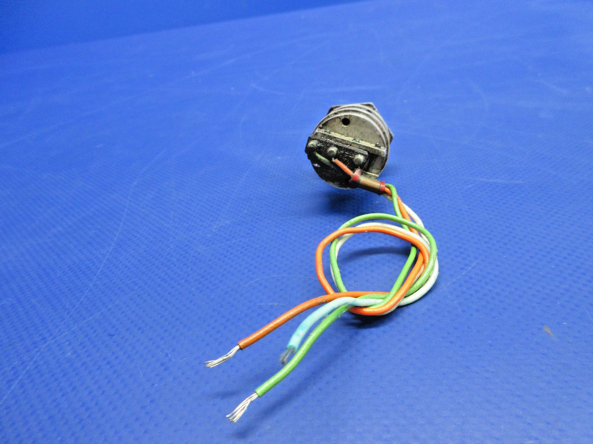 Cessna 310 / 310I Pressure Switch P/N G1S8000-4 TESTED (0626-712)4