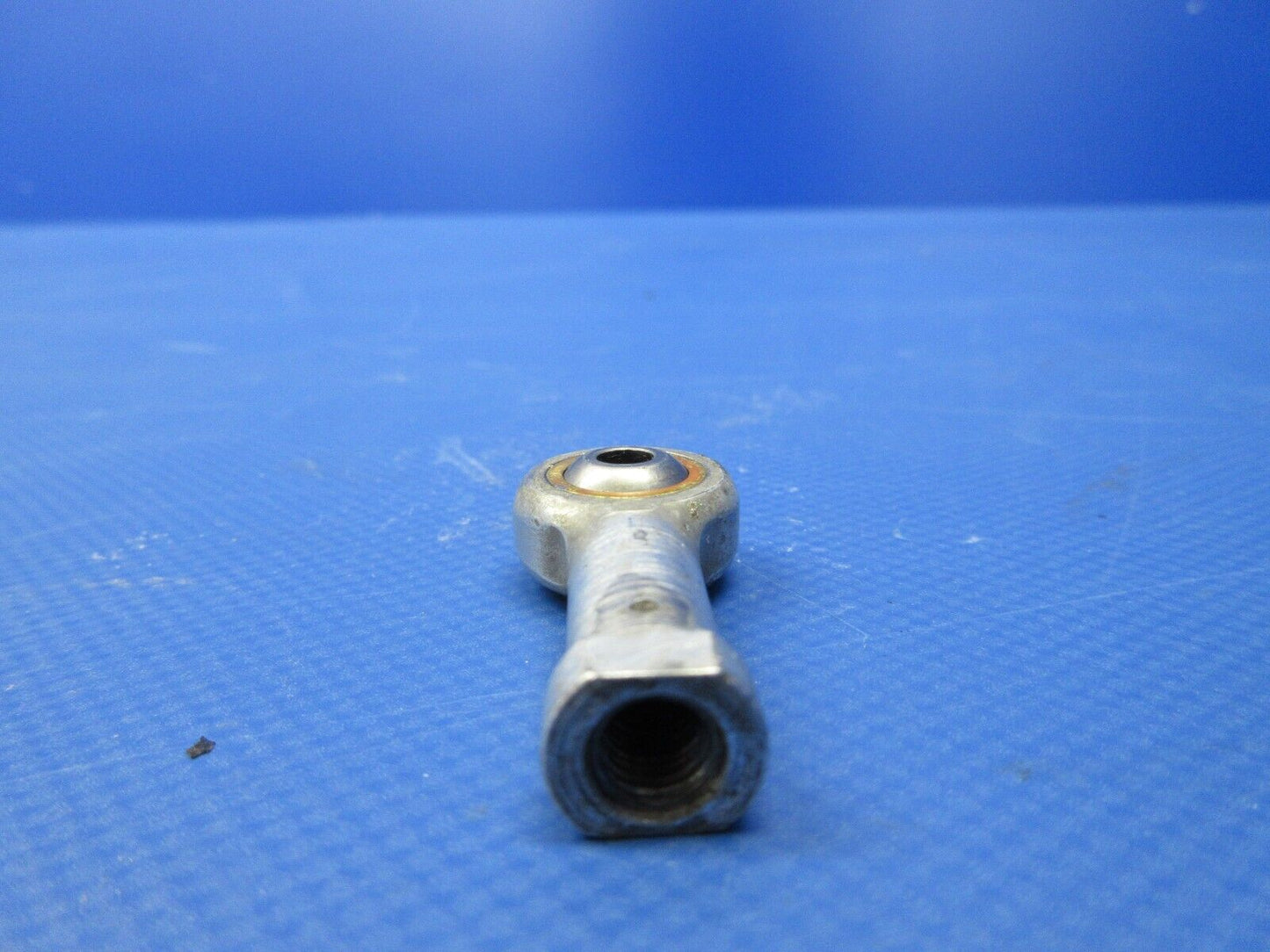 Piper PA-34-200T Seneca II Flap Torque Tube & Rod End RH P/N 452-335 (0524-1230)