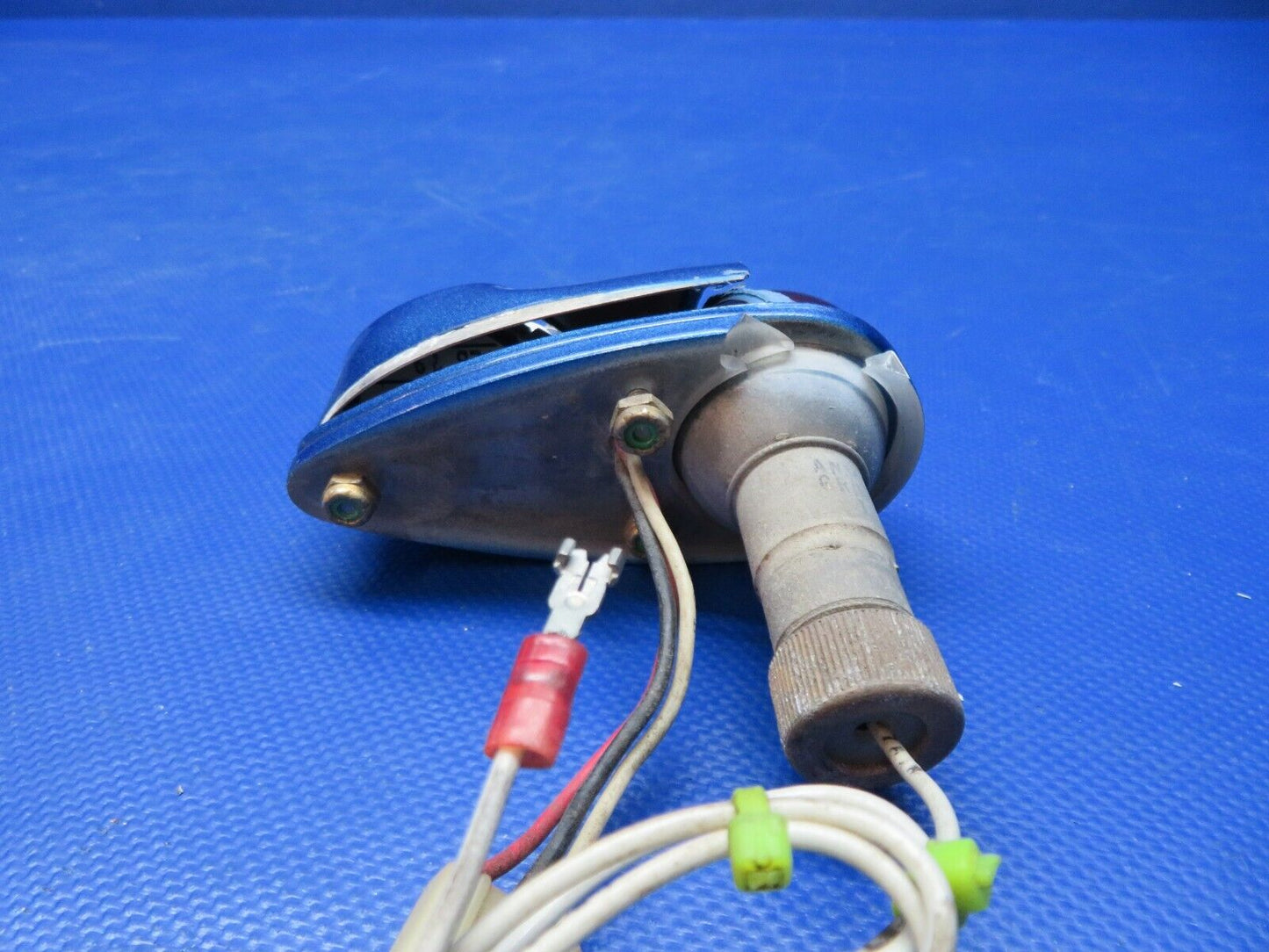 Beech C24R Sierra Grimes LH Light Assy 13V P/N AN3033-1 TESTED (0524-1557)