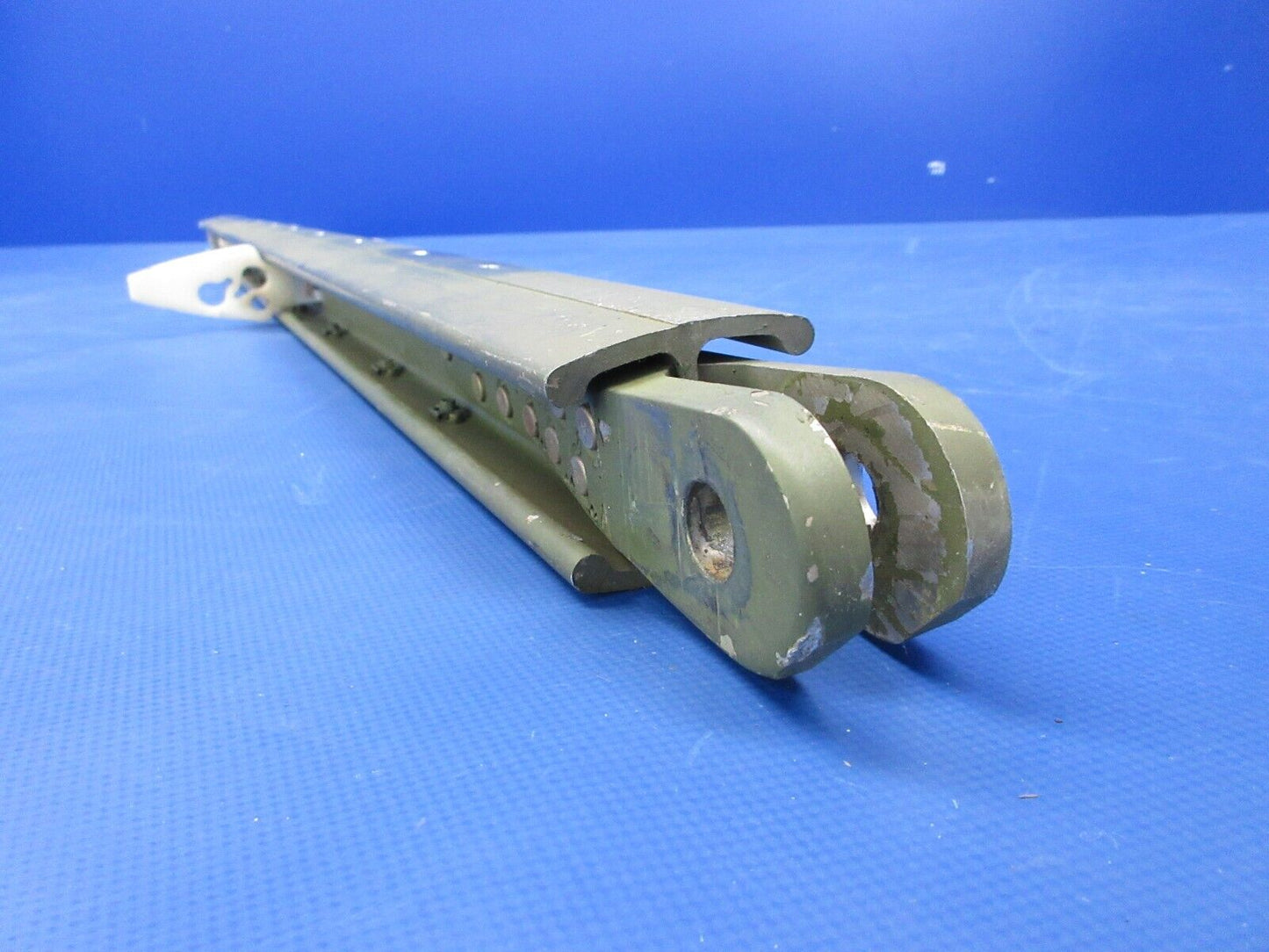 Cessna 337 / P337H Skymaster Wing Strut Assy LH P/N 1421000-17 (0724-2028)