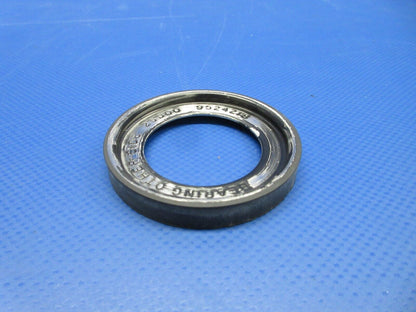 Beech King Air 100 Meggitt Wheel Bearing Seal P/N 9524218 NOS (0324-745)