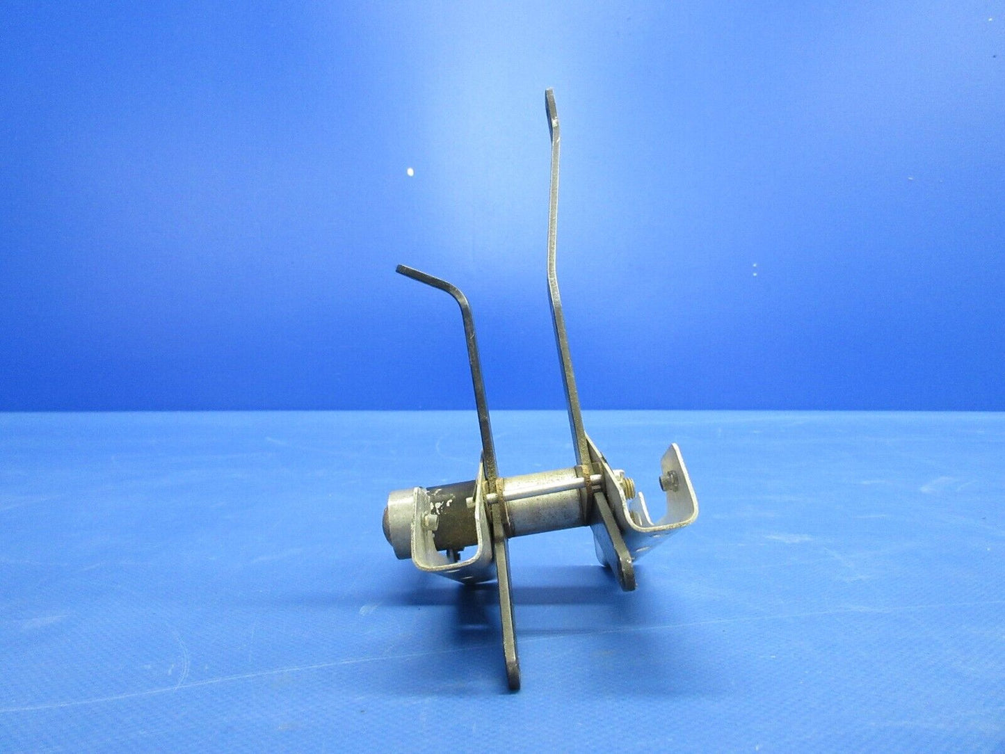 Piper PA-28-181 Archer Control Quadrant Assembly P/N 65850-00 (0524-1041)