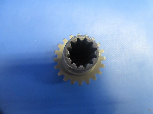 Continental TSIO-520-E Magneto Drive Gear Assembly P/N 641742 (0924-729)