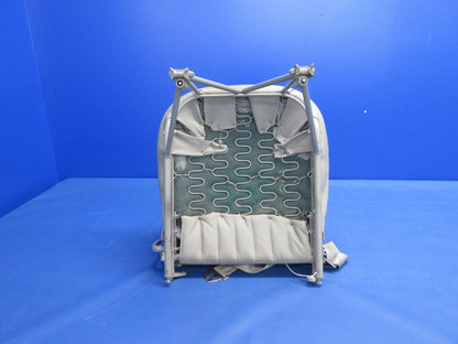 Piper PA-23-250 Aztec Front Seat Assy RH P/N 16450-03 (0624-892)