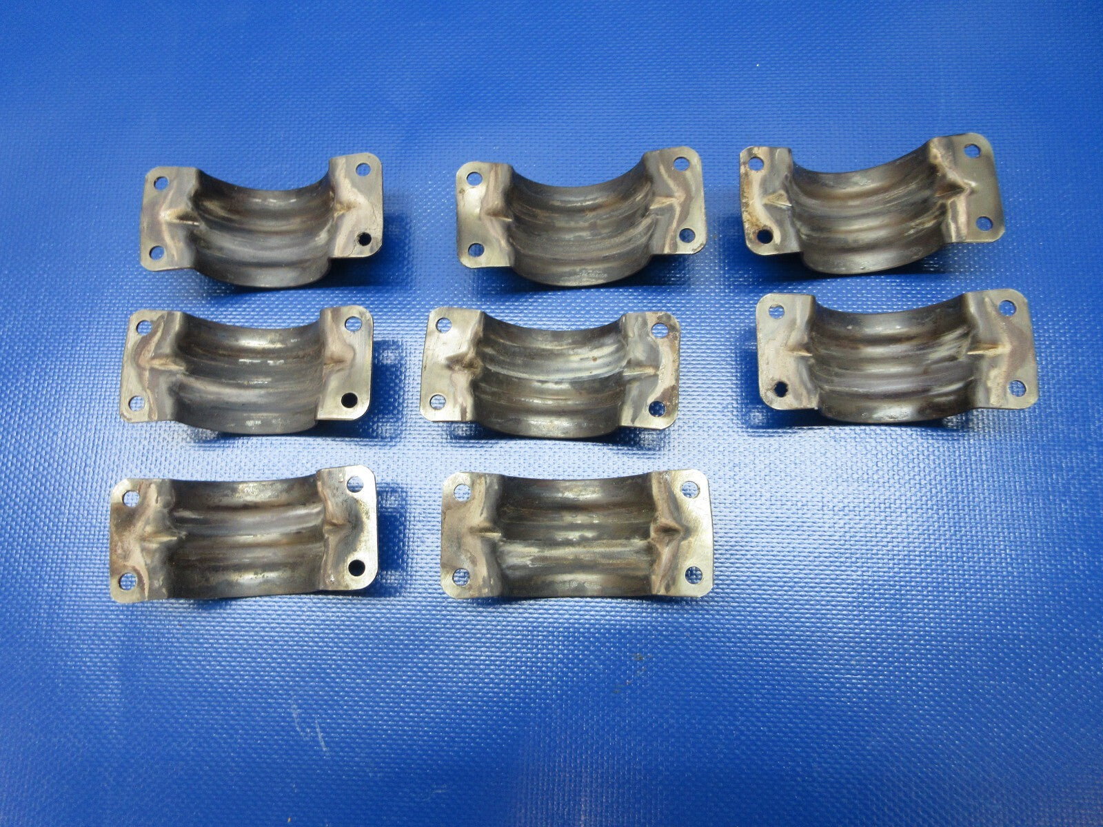 Lycoming O-320-B2B Exhaust Bead Clamp Haves P/N A169-14 LOT OF 8 (1124-1386)1
