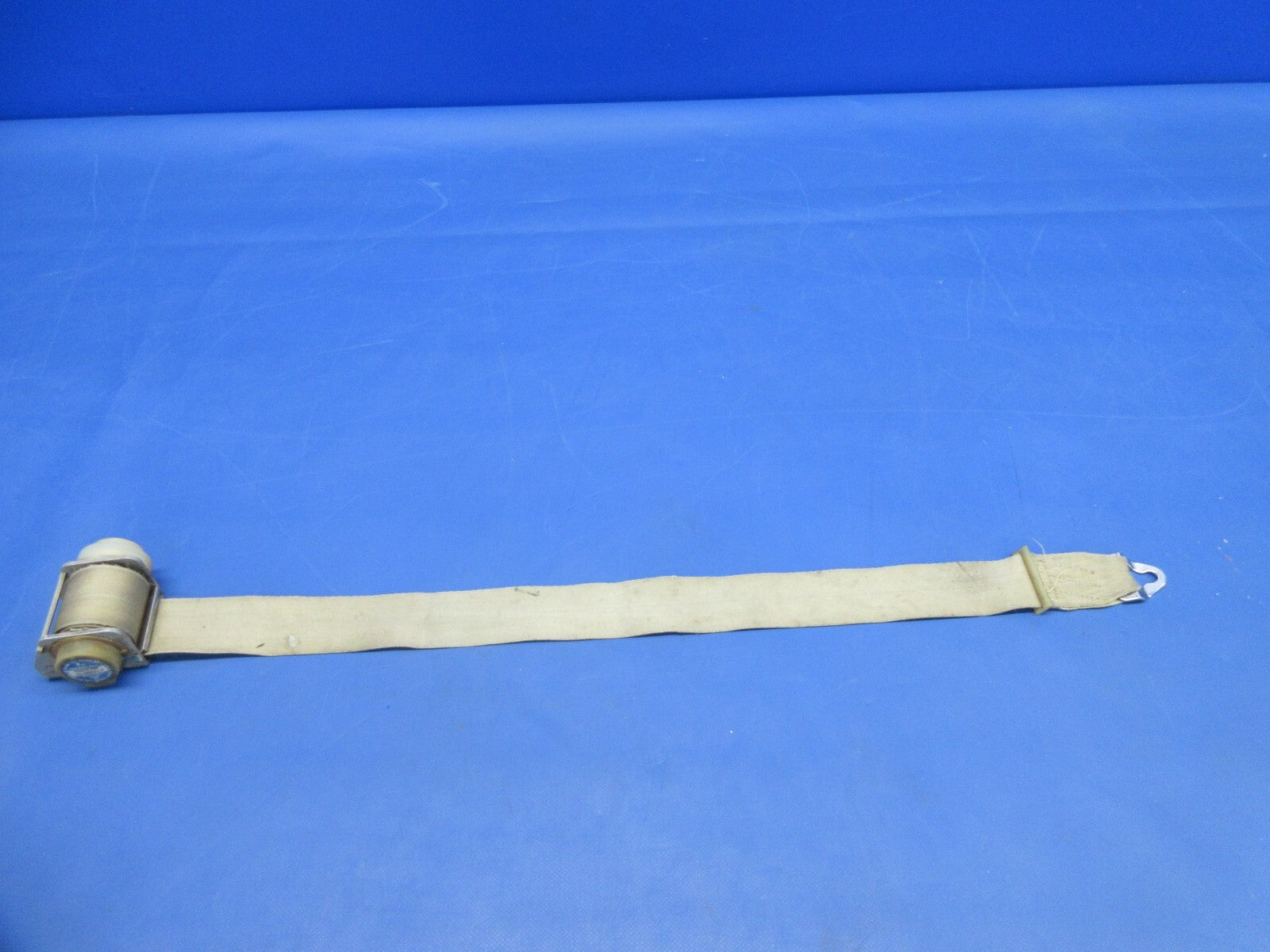 Damaged Pacific Scientific Inertia Reel Shoulder Harness 010749-09 (1124-784)1