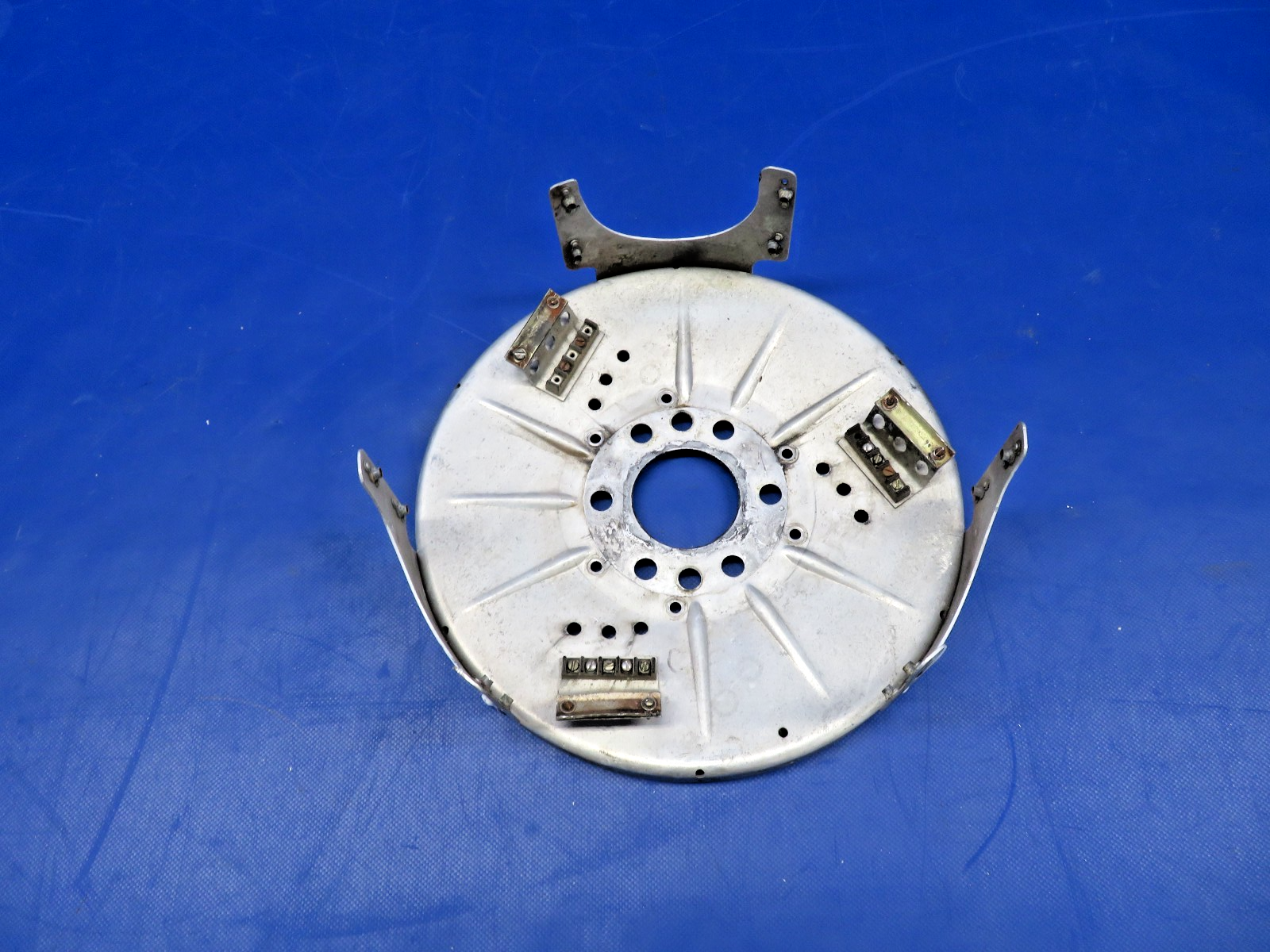 Cessna 421 3-Blade McCauley Propeller Spinner Bulkhead P/N D3576 (0726-440)0