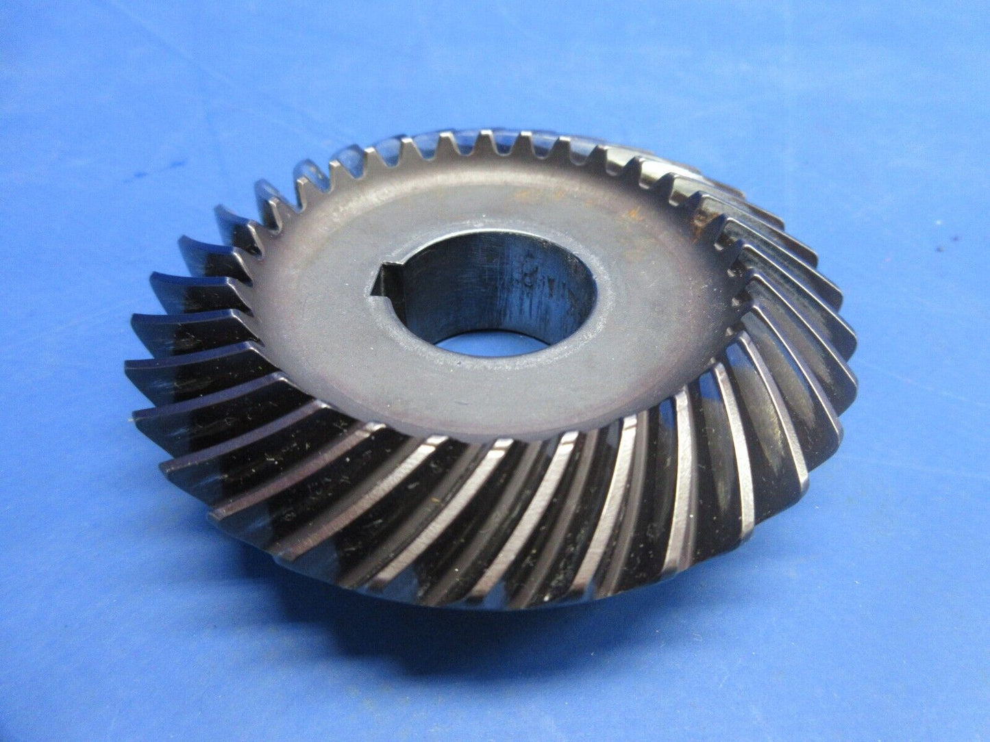 Bell 47J-2 Helicopter Tail Rotor Drive Bevel Gear P/N 047-645-097-1 (1124-864)