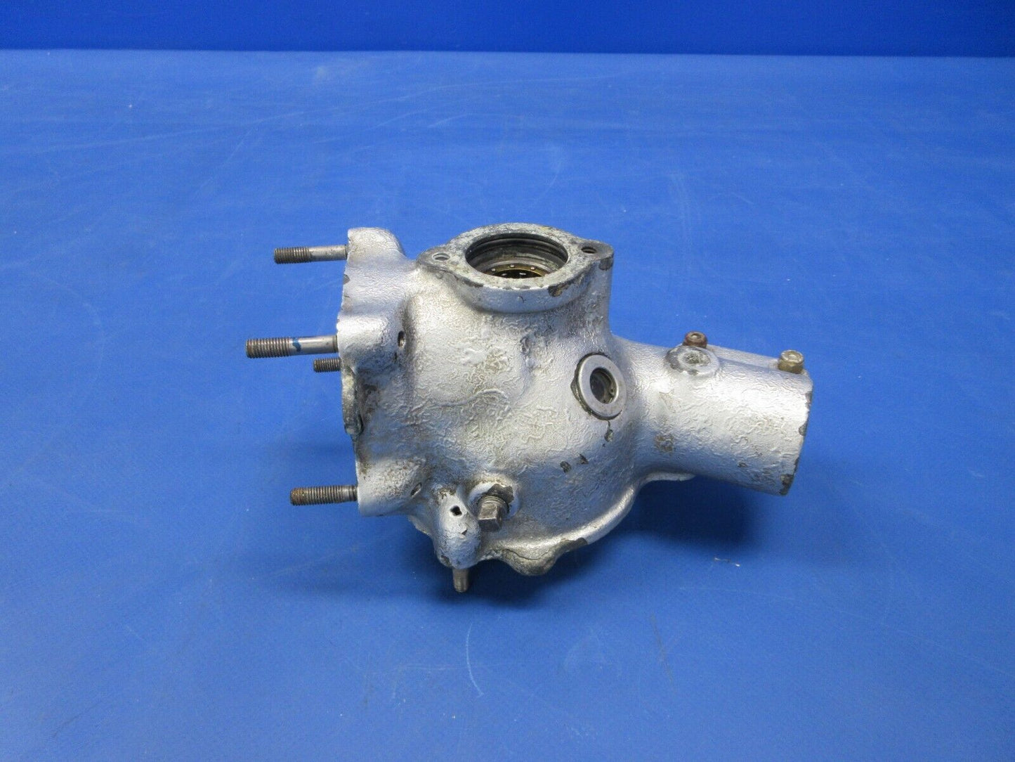 Bell 47J-2 Helicopter Tail Rotor Drive Case P/N 47-645-212-13 (1124-1370)