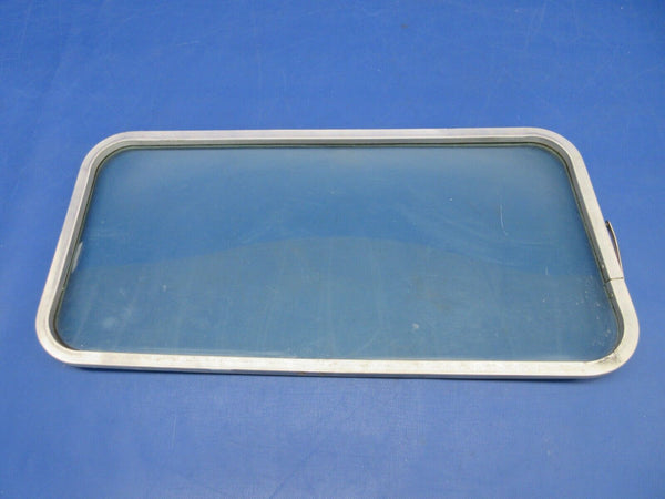 Cessna 150 / 150L Cabin Door Window LH P/N 0417008-201 (1024-2148)