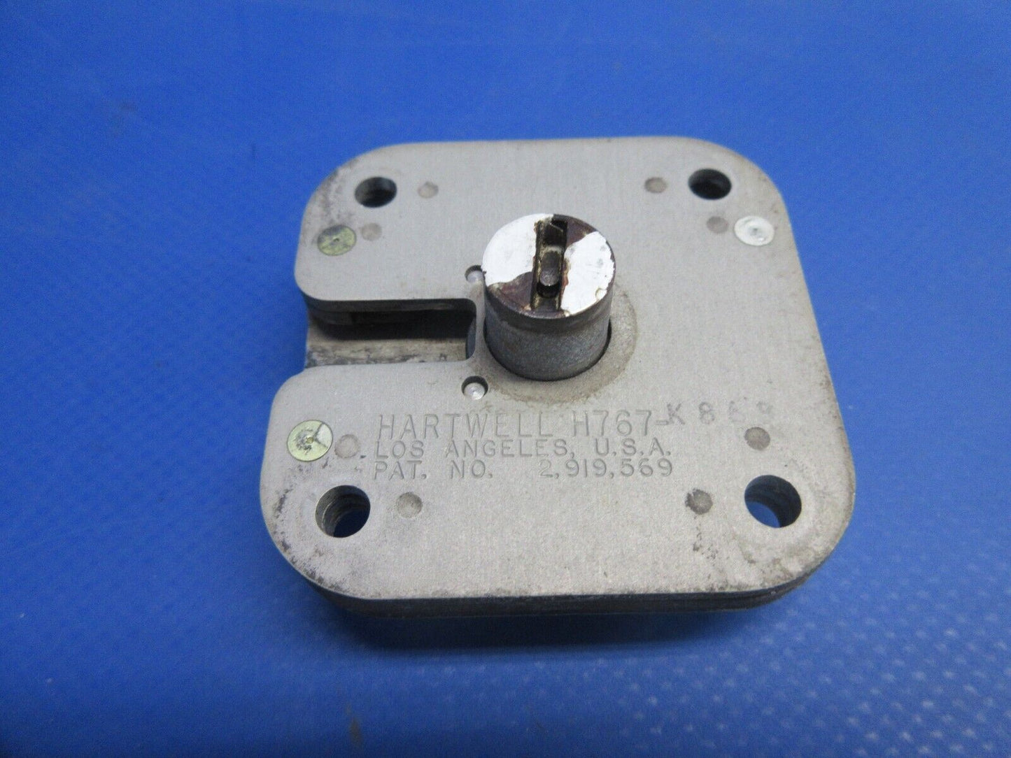 Piper PA-32RT-300T Lance II Hartwell Cowl Fastener Latch Assy 565-251 (0924-831)