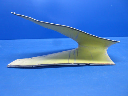 Piper PA-23-250 Aztec Fin Fairing Assy P/N 16086-00 (0524-2099)5