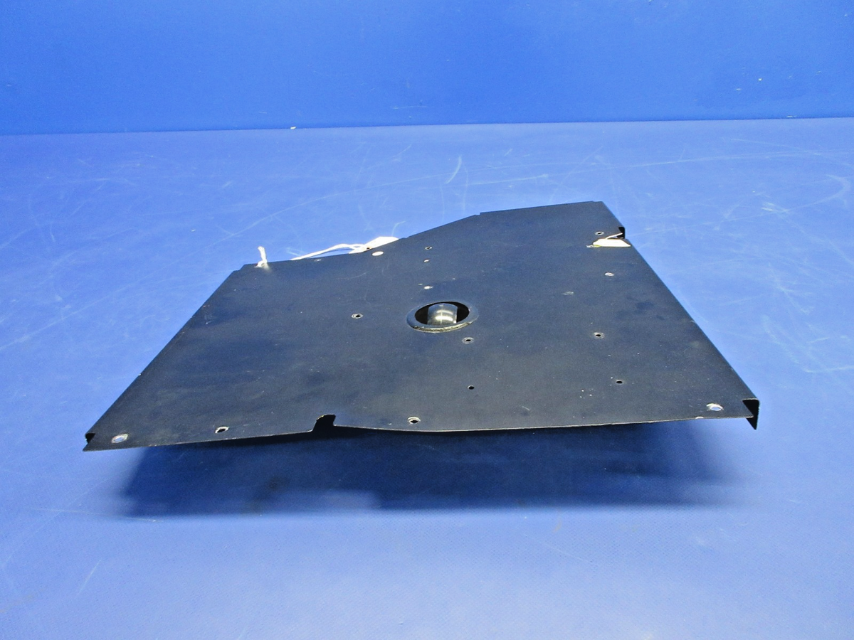 Cirrus SR22 Interior Kick Plate LH P/N 12968-003 (0926-814)6