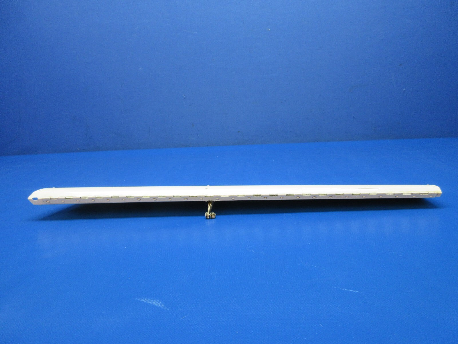 Beech 95-B55 Baron RH Elevator Trim Tab P/N 45-610005-123 (1124-1383)3
