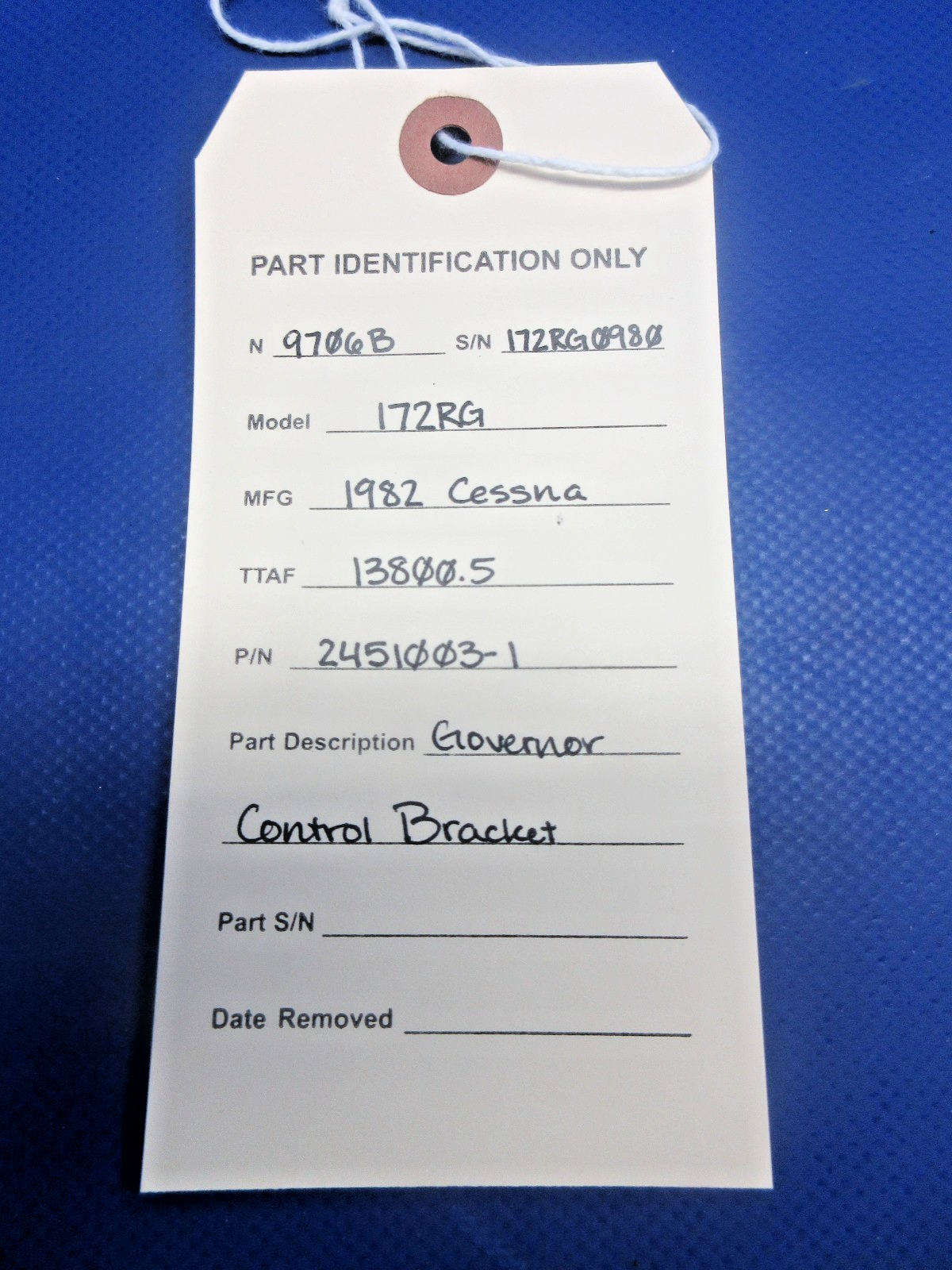@Cessna 172 / 172RG Governor Control Bracket P/N 2451003-1 (0826-756)8