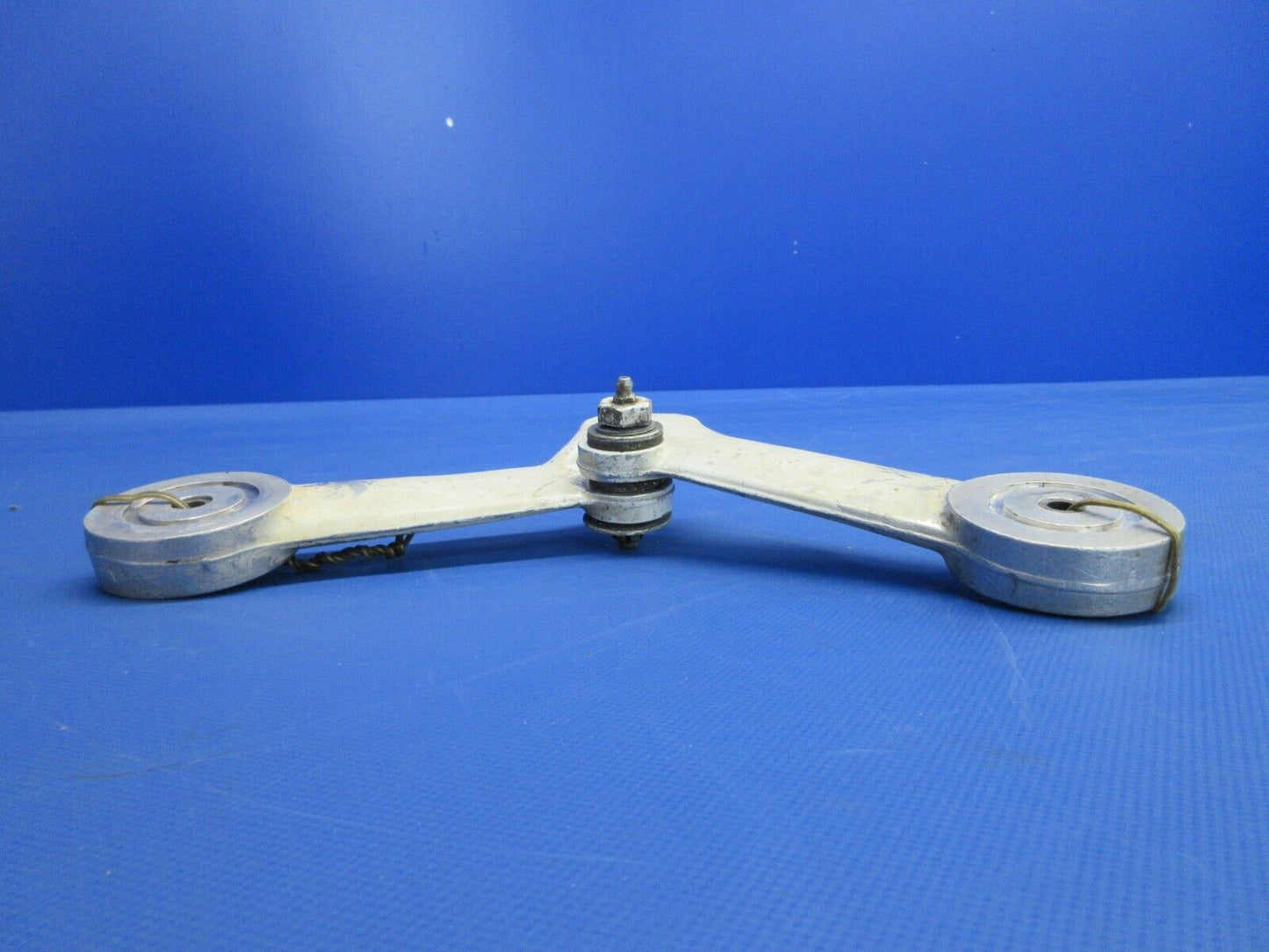 Piper PA-28 MG Torque Link Assy P/N 65619-00 (0624-755)
