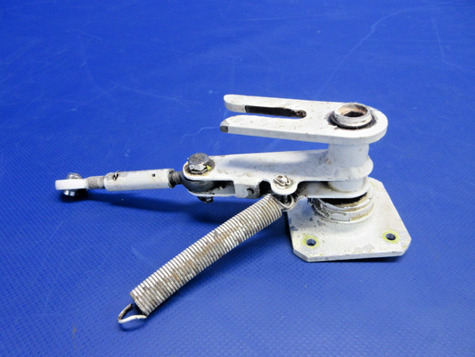 Piper PA-31T1 Cheyenne Nose Gear Door Actuator Arm & Rod RH 41794-09 (0626-813)0