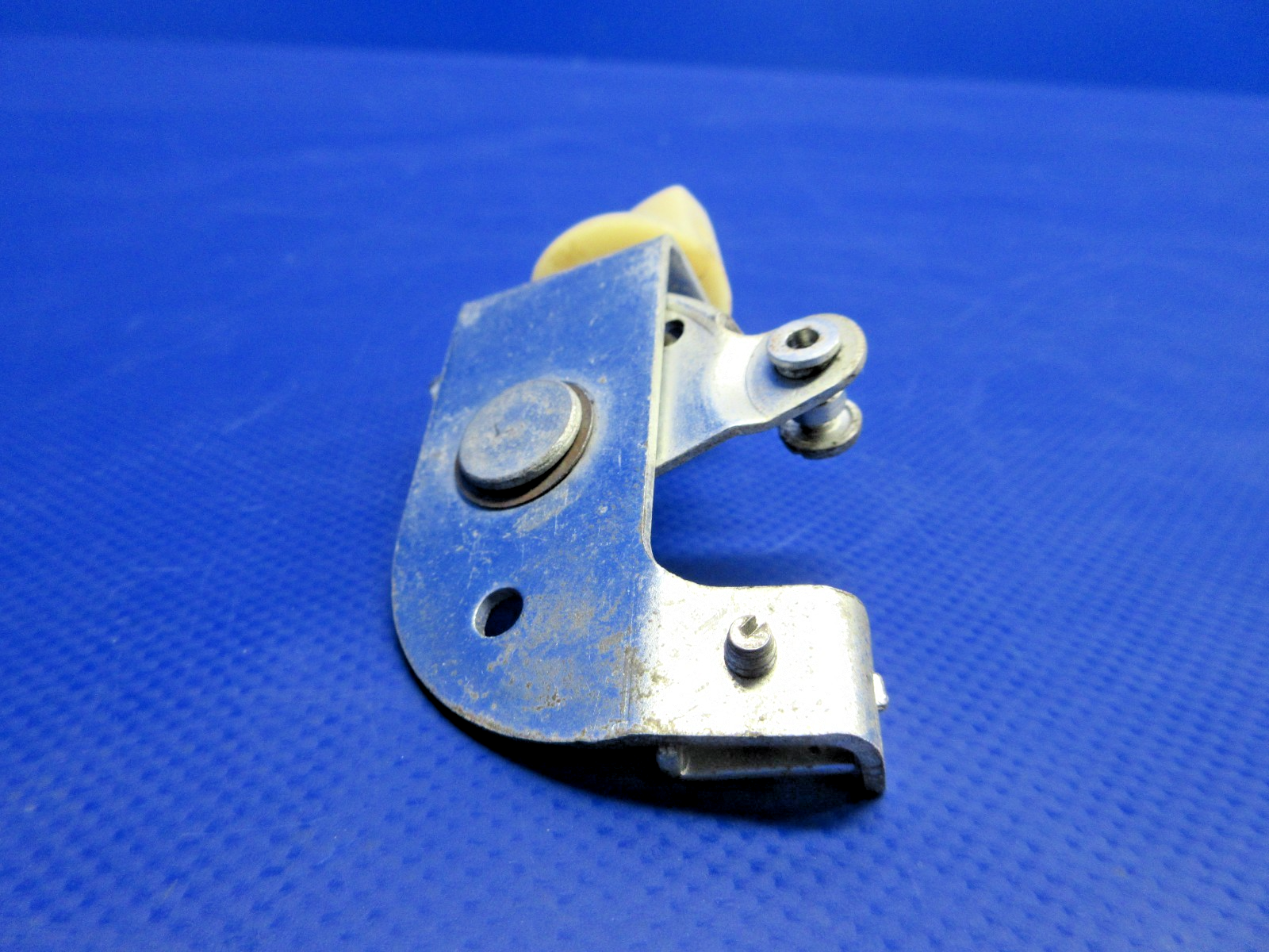 Cessna 310 / 310I Cabin Air Control P/N 0813501-18 (0326-830)4