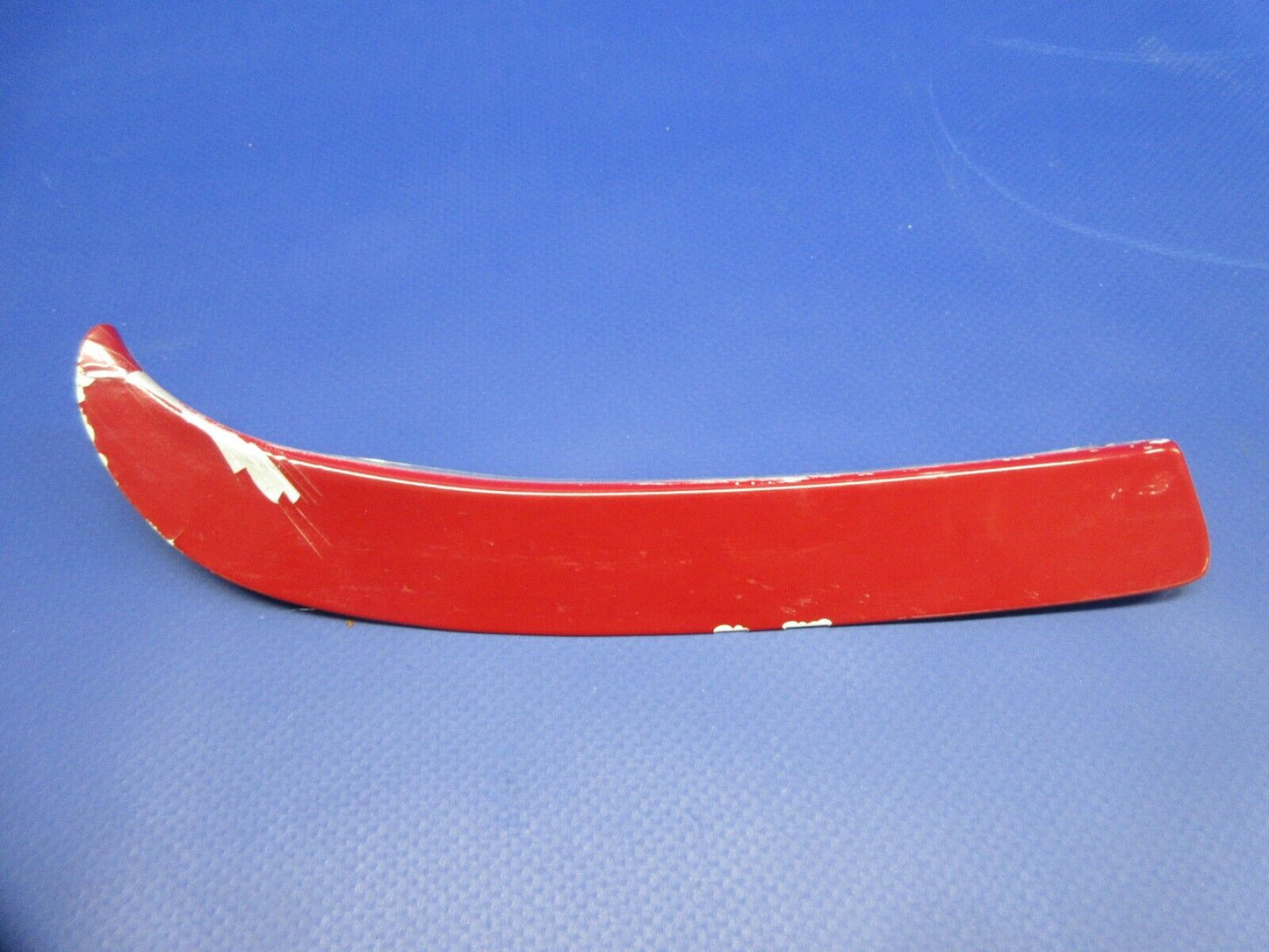 Piper PA-28-181 LH Wing Tip Recognition Light Shield P/N 36806-06 (1224-716)