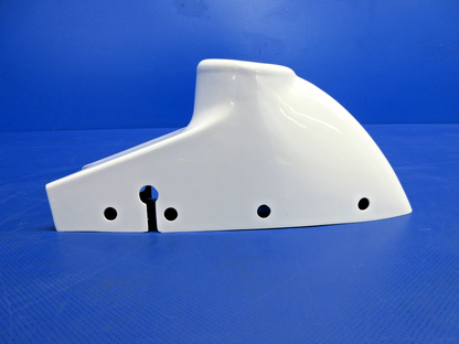 Piper PA-28 /-32 Vertical Fin Tip w/Beacon Adapter P/N 99035-003 NOS (0426-733)6
