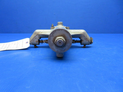 Piper PA-23-150/160 Main Gear Strut Housing Assy P/N 751-929 (0624-158)