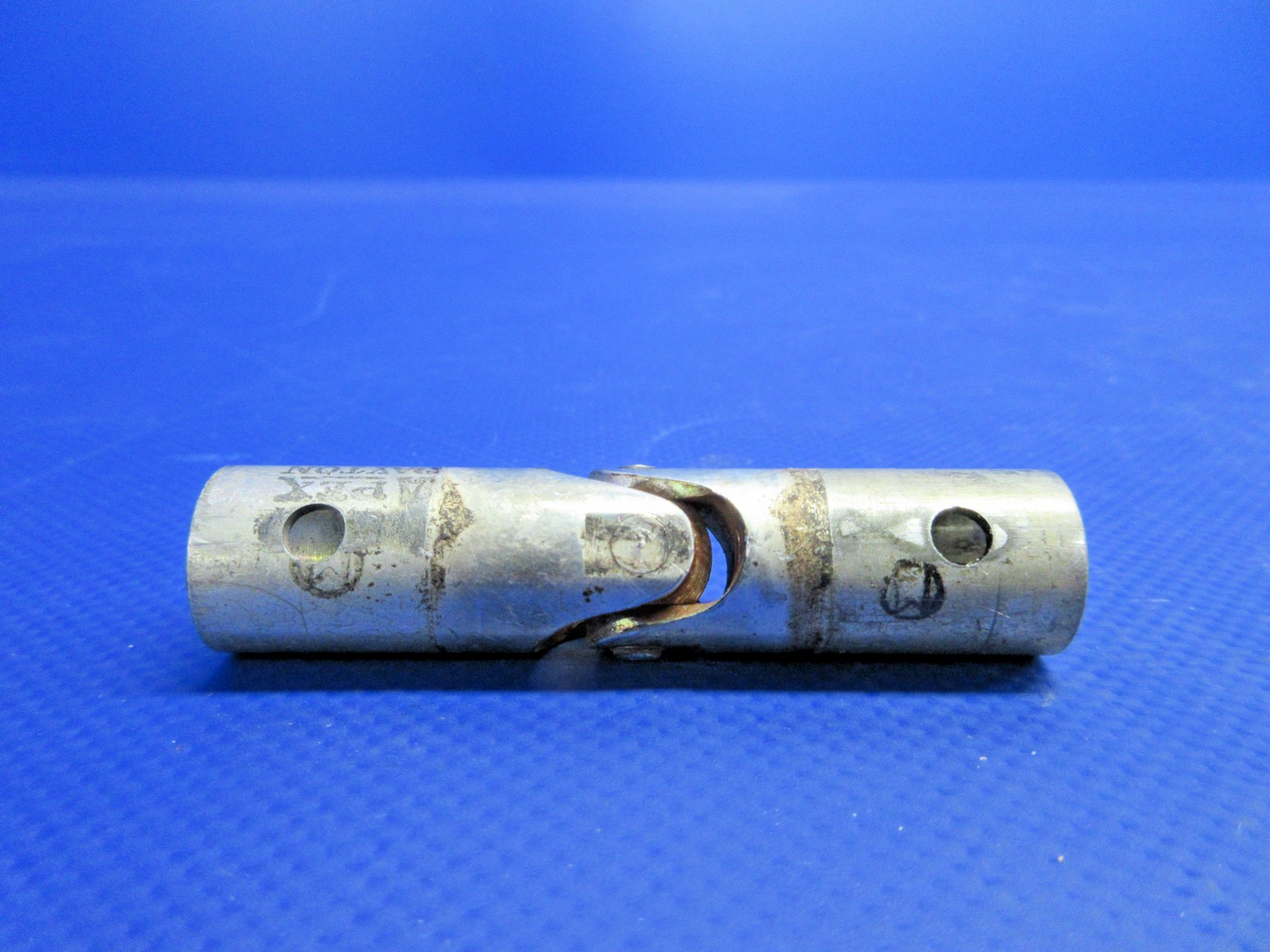 Cessna 172 Control Yoke Universal Joint P/N 0411257 (0826-728)8