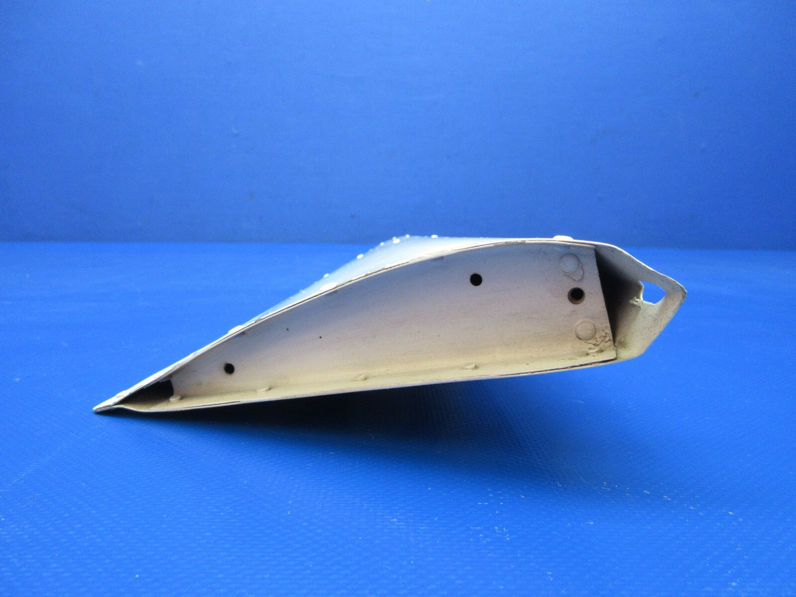 Beech 95-B55 Baron RH Elevator Trim Tab P/N 45-610005-123 (1124-1383)2