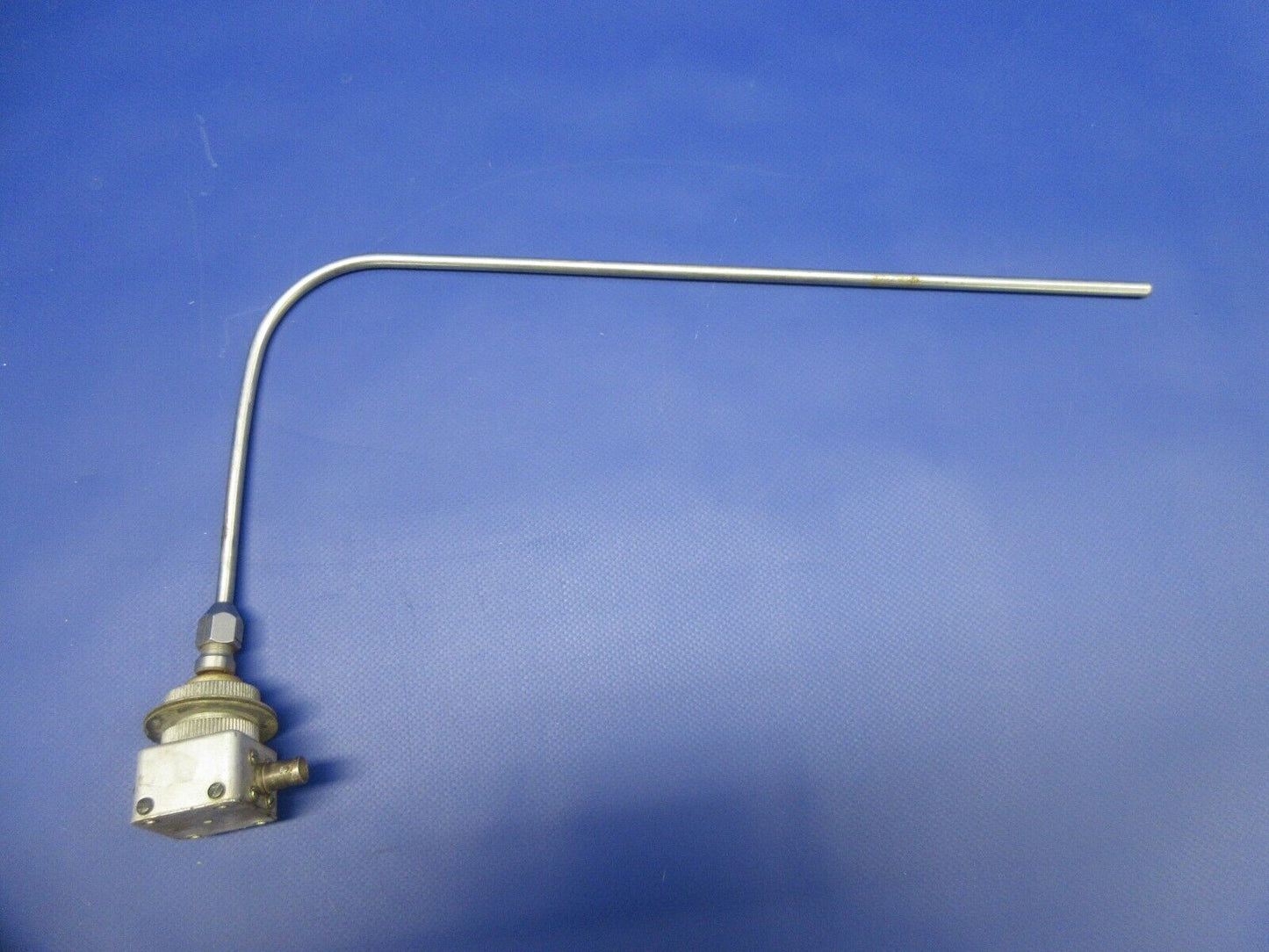 Bell 47J-2 Helicopter Aircraft Radio Receiver Antenna AT-805 / ARN (1124-946)