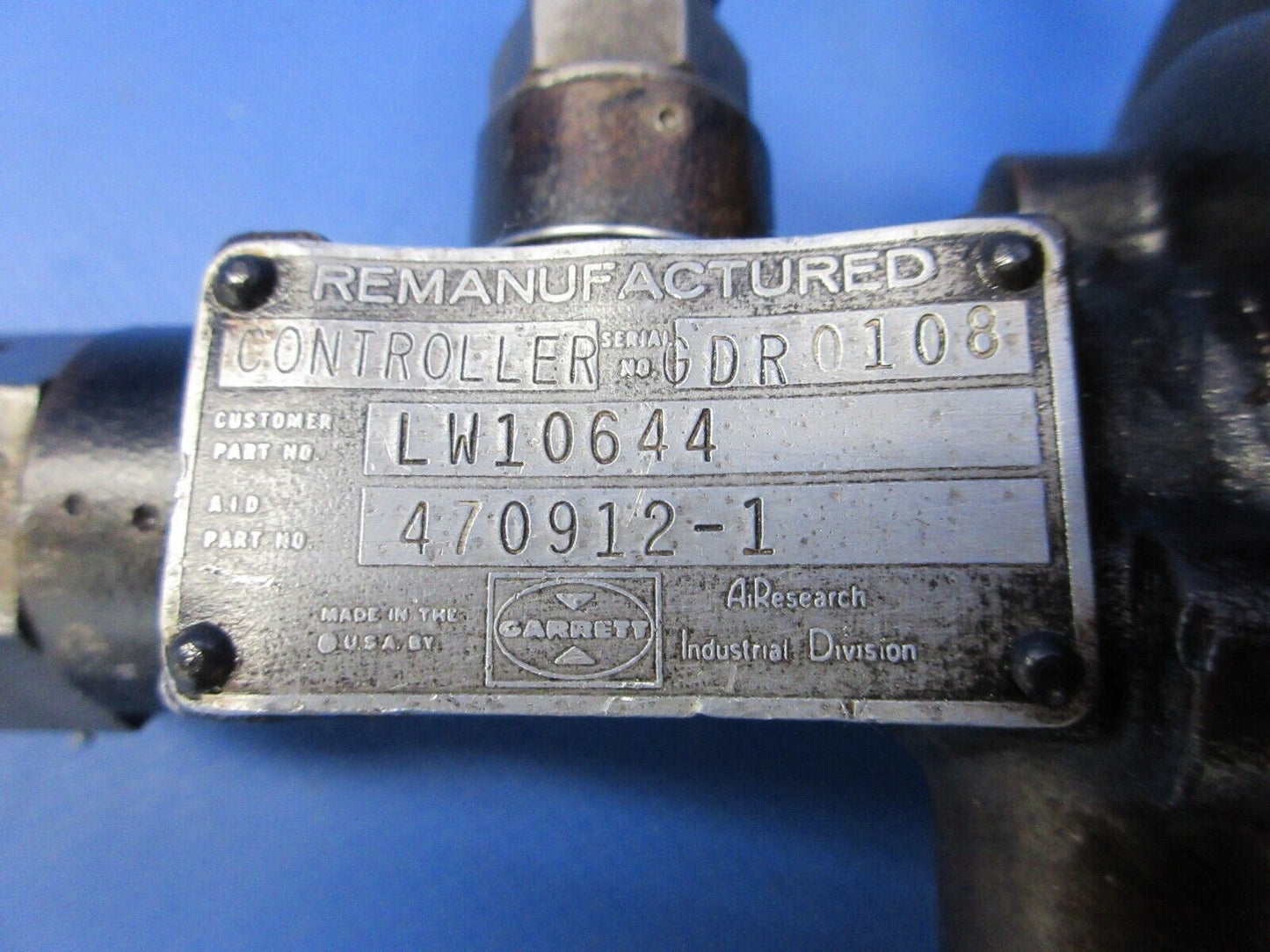 Garrett AiResearch Turbo Oil Controller P/N LW-10644 (0824-1241)