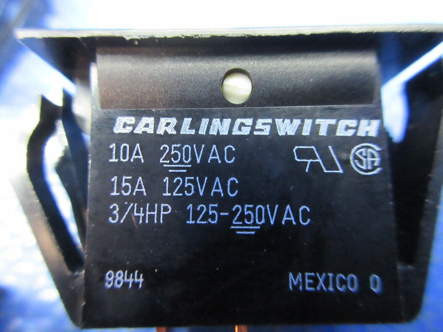 Cessna Carling Switch w/ 8130 P/N TA201TW-B LOT OF 11 NOS (1024-1382)