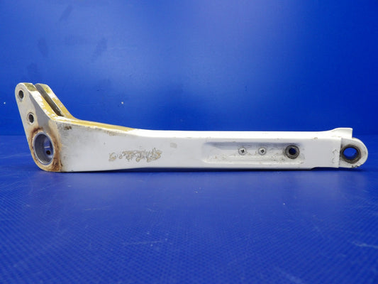 Piper PA-31T1 Cheyenne LH Main Gear FWD Link P/N 40279-08 (0626-1392)0