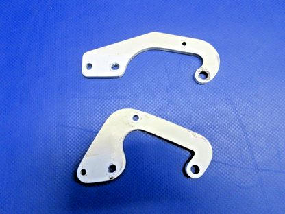 Beech Nose Gear Door Hinge FWD & AFT P/N 95-410031-17 SET OF 2 (0326-823)1