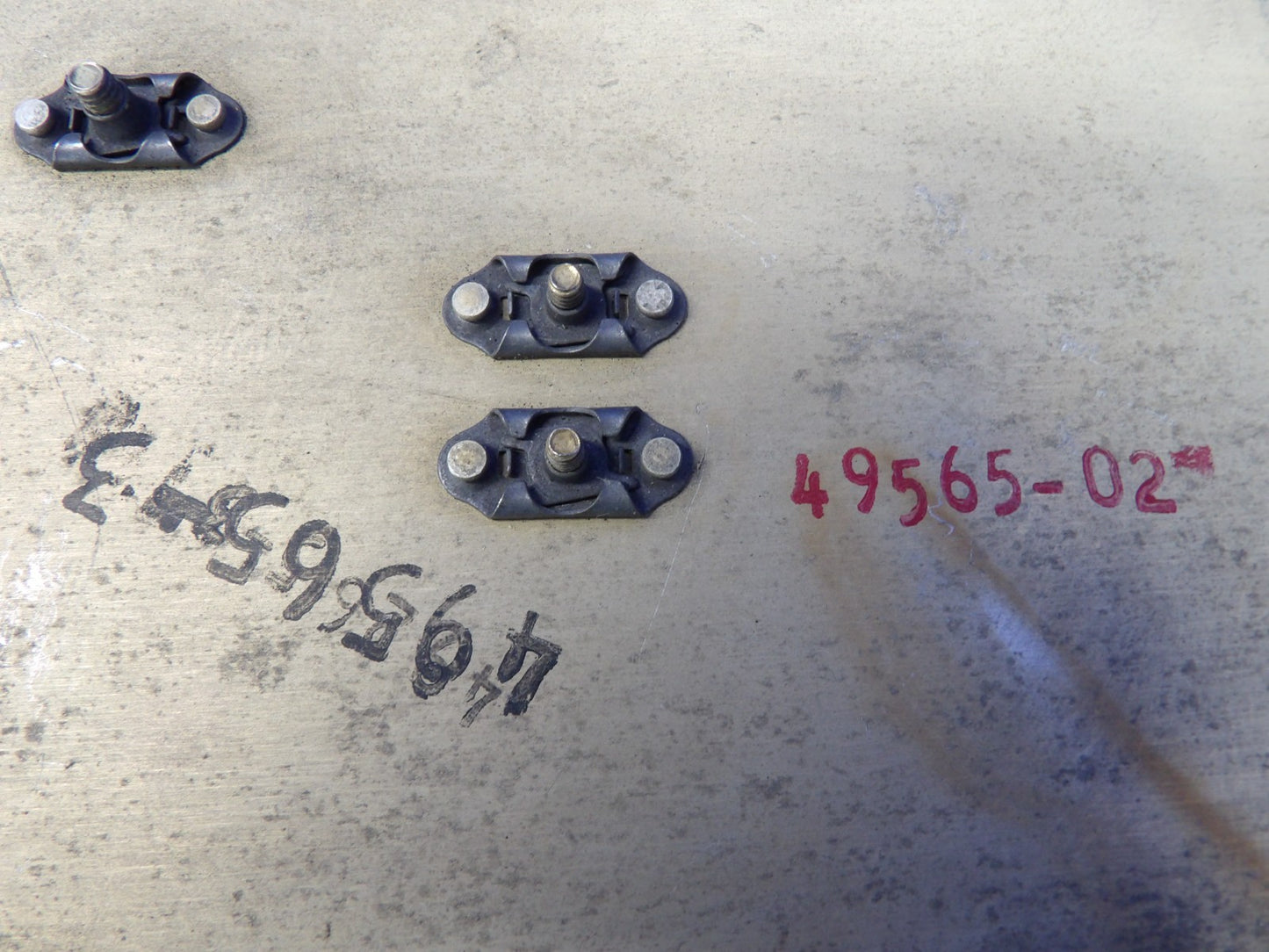 Piper PA-31T1 Cheyenne Electrical Relay Shelf P/N 49565-3 (0626-1334)1