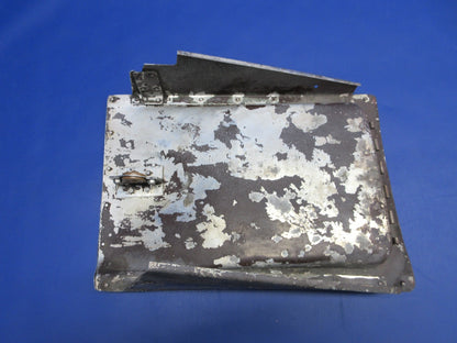 Cessna 182 / 182L RH Cowl Flap P/N 0752609-201 (0226-1025)3