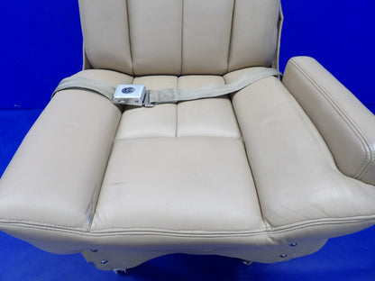 Cessna 421 Right Hand Aft Facing Seat with Seatbelt P/N 5119201-4 (0726-1238)1