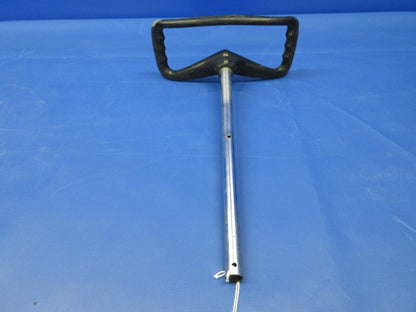 Cessna 172 Control Wheel / Yoke P/N 0513166-7 (0424-1072)