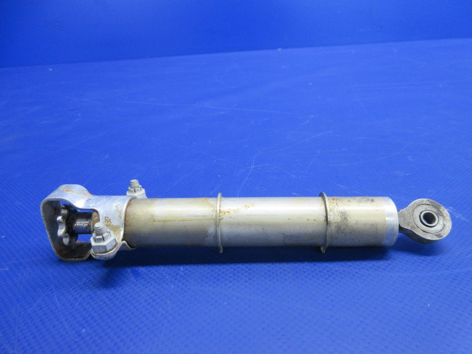 Cessna 310 / 310I Elevator Trim Tab Actuator P/N 0310293-2 (0326-876)10