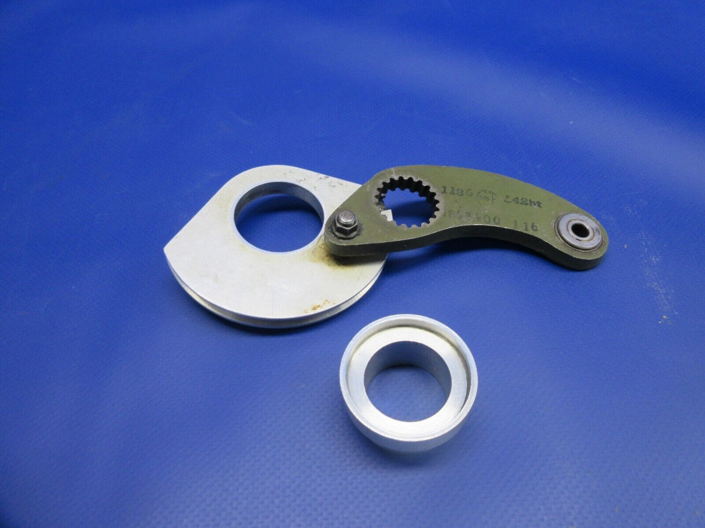 Cessna 310 / 310R NG Retraction Bellcrank & Pulley  0843400-117 (1124-967)