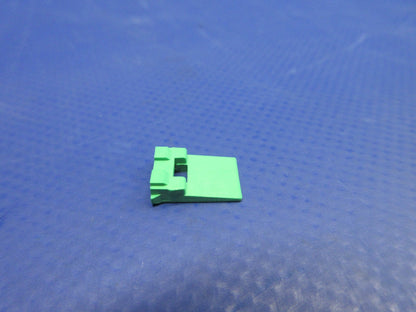 Cirrus Tanis Harness Plastic Socket P/N TCP2598 LOT OF 5 NOS (0326-993)13